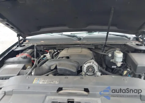 2009 Chevrolet Tahoe Lt2 z USA, uszkodzony, nr VIN 1GNFC23049R297329